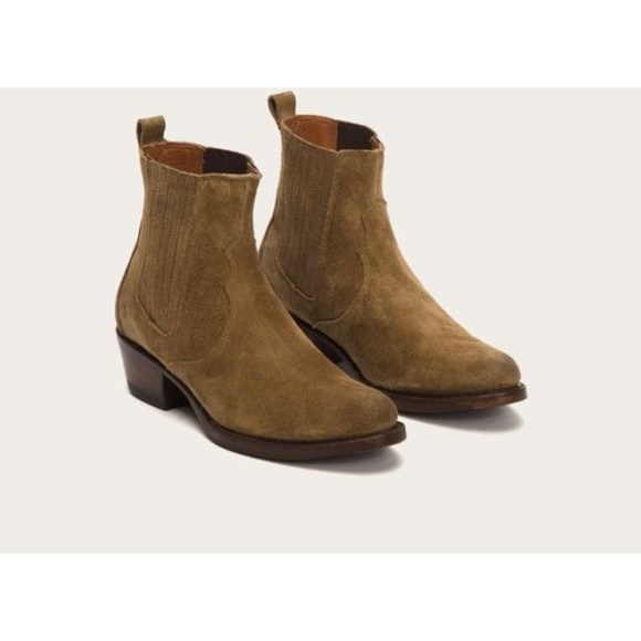 frye diana chelsea suede